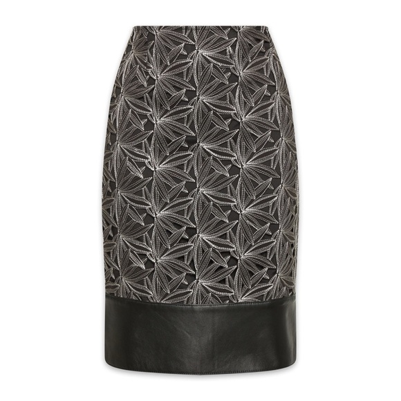 Anne Fontaine ECLO neoprene woven straight skirt embroidered abstract black - Picture 1 of 9
